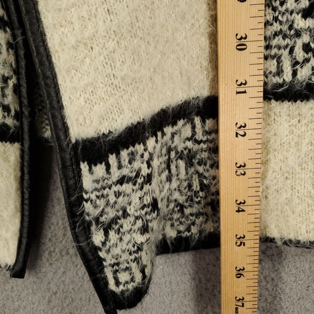 John Fashion‎ Cardigan Womens XL Checkerboard Fuzzy Wool Blend Hook N Eye - Picture 3 of 11